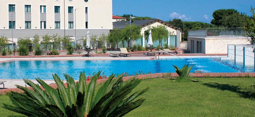Grand Hotel Пестум Экстерьер фото